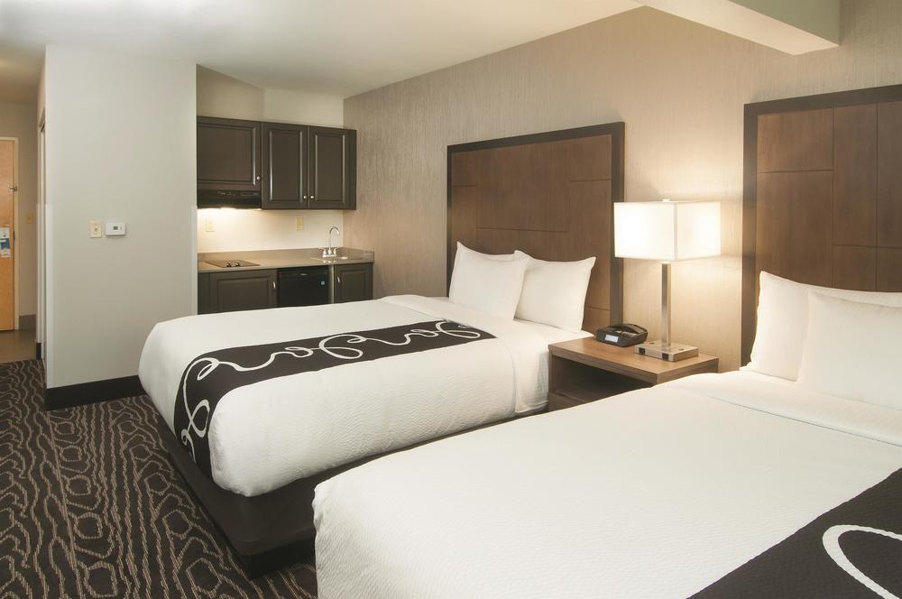 Hotel La Quinta By Wyndham Fairbanks Airport Exteriér fotografie