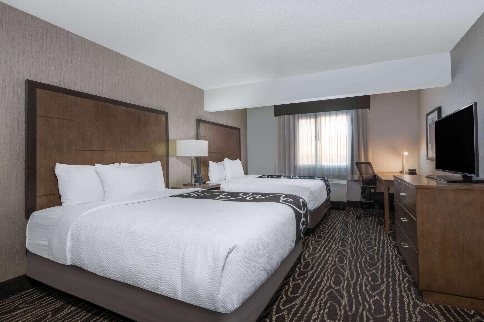 Hotel La Quinta By Wyndham Fairbanks Airport Exteriér fotografie